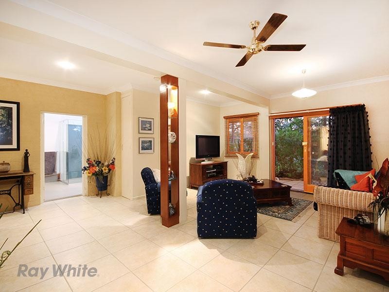 39 Orkney Street, Kenmore QLD 4069