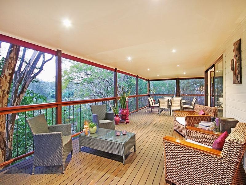 39 Orkney Street, Kenmore QLD 4069