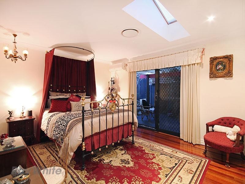 39 Orkney Street, Kenmore QLD 4069