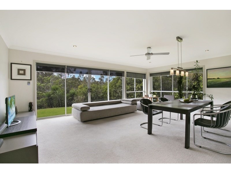 17 Osna Place, Pullenvale QLD 4069