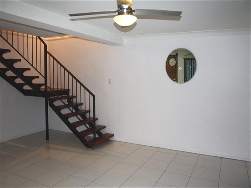 4/40 Keating Street, Indooroopilly QLD 4068