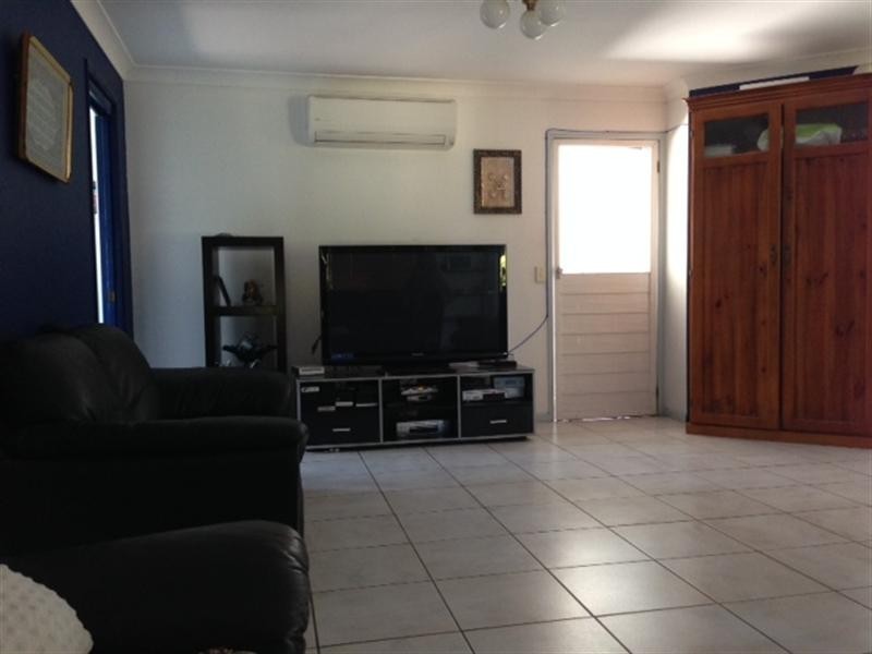 17 Juxgold Place, Calamvale QLD 4116