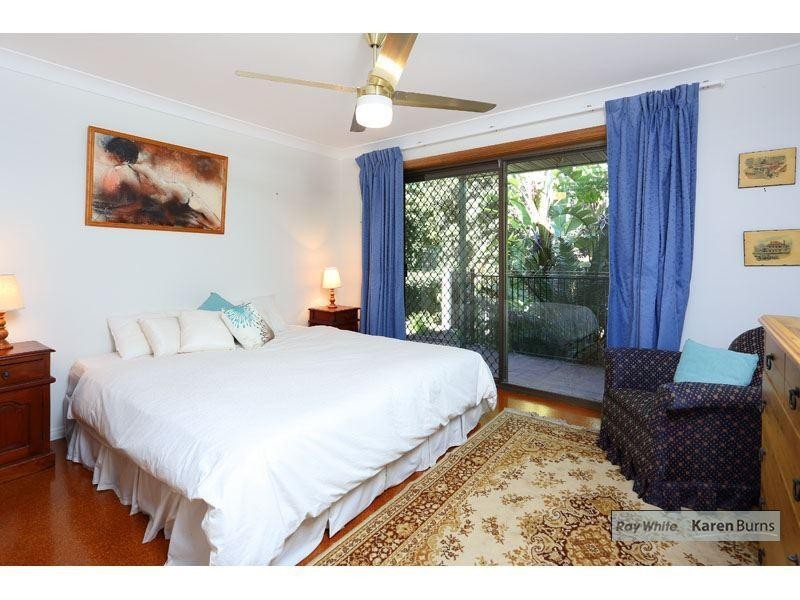 3 Mondra Street, Kenmore QLD 4069