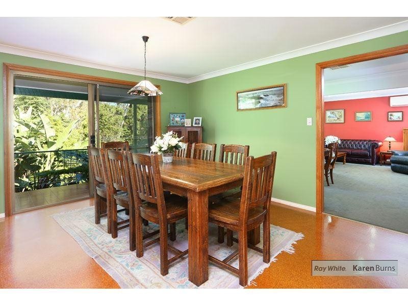 3 Mondra Street, Kenmore QLD 4069