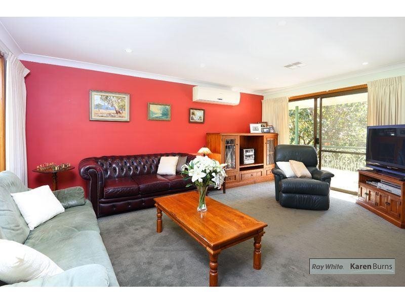 3 Mondra Street, Kenmore QLD 4069