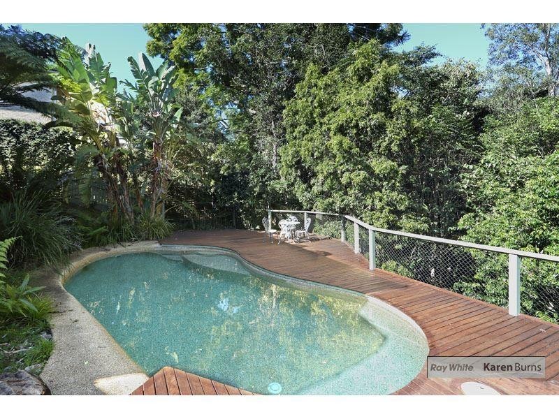 3 Mondra Street, Kenmore QLD 4069