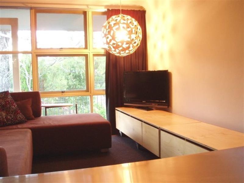 5/157 Hawken Drive, St Lucia QLD 4067