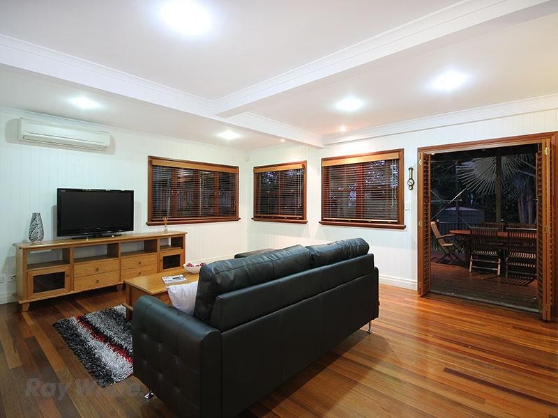 5 Mareeba Road, Ashgrove QLD 4060