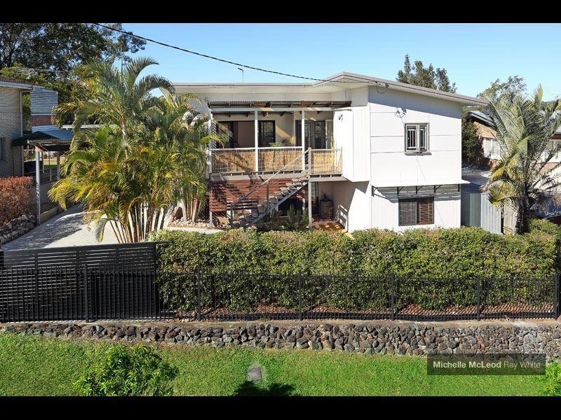 4 Bunning Street, Indooroopilly QLD 4068