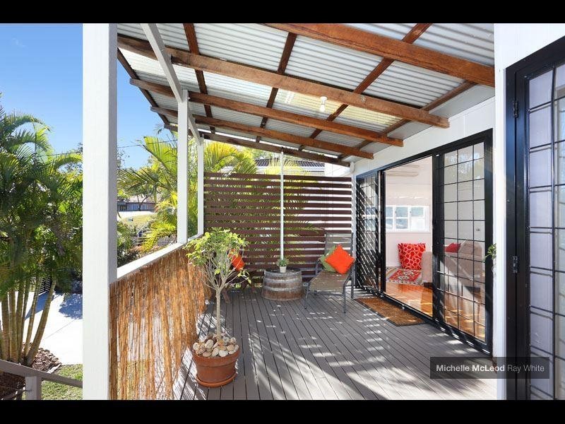 4 Bunning Street, Indooroopilly QLD 4068