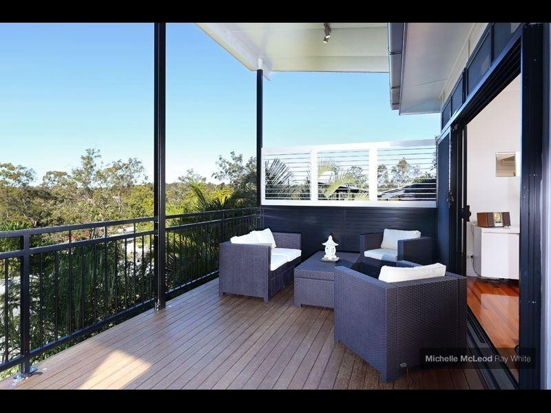 4 Bunning Street, Indooroopilly QLD 4068