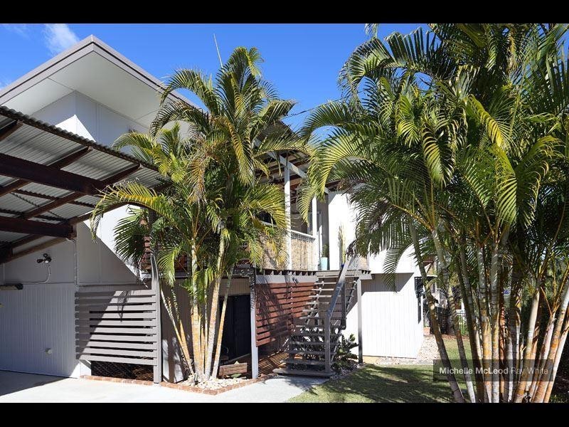 4 Bunning Street, Indooroopilly QLD 4068