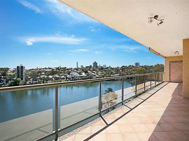 26/164 Macquarie Street, St Lucia QLD 4067