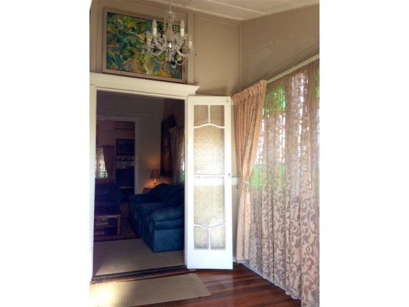 84 White Street, Wavell Heights QLD 4012