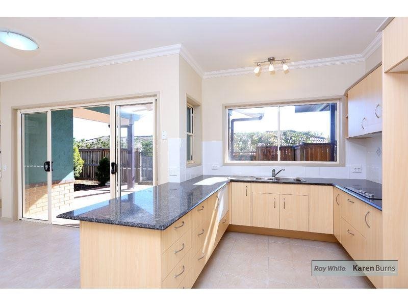 119 Sugarwood Street, Bellbowrie QLD 4070