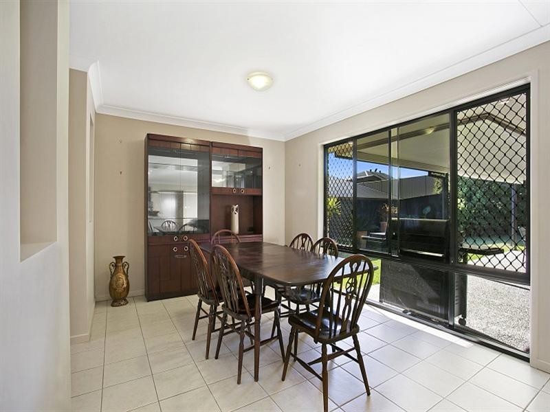 12 Arthur Terrace, Moggill QLD 4070