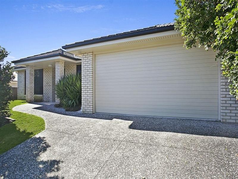 12 Arthur Terrace, Moggill QLD 4070