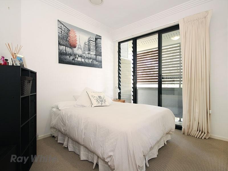 4/26 Lambert, Indooroopilly QLD 4068
