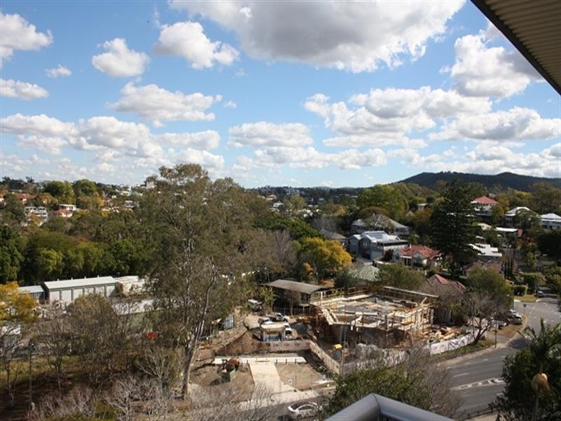 19/2 Sandford Street, St Lucia QLD 4067