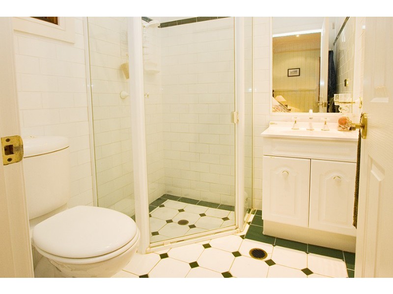 15 Small Street, Newstead QLD 4006