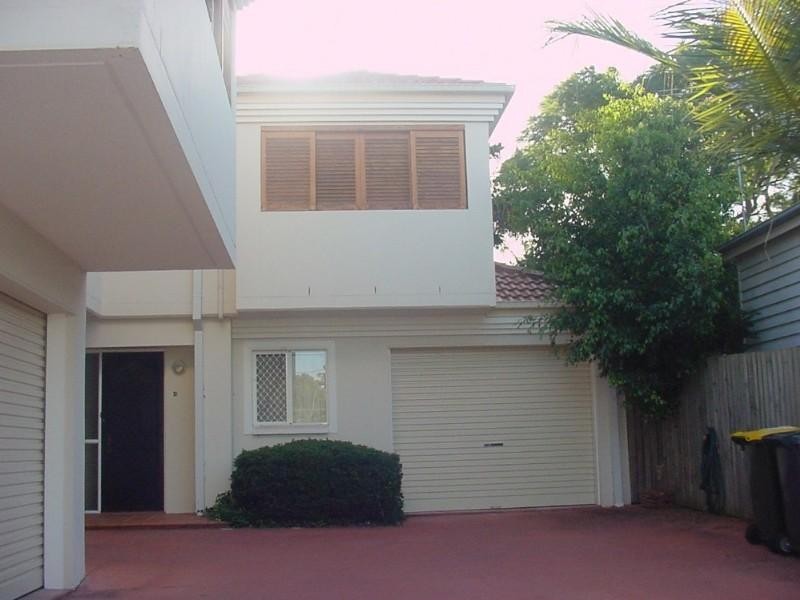 4/47 Warren Street, St Lucia QLD 4067