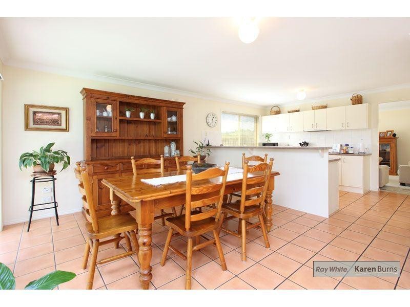 21 Scandia Street, Kenmore QLD 4069