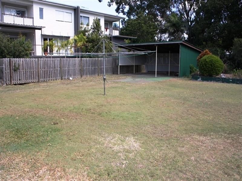 15 St Osyth Street, Toowong QLD 4066