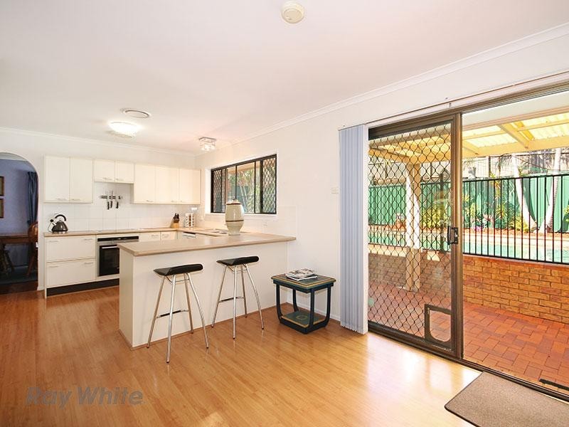 12 Jamner Street, Chapel Hill QLD 4069