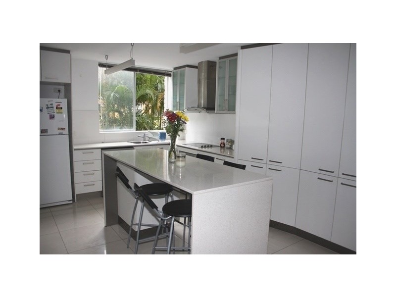 1/26 Brisbane Street, Toowong QLD 4066