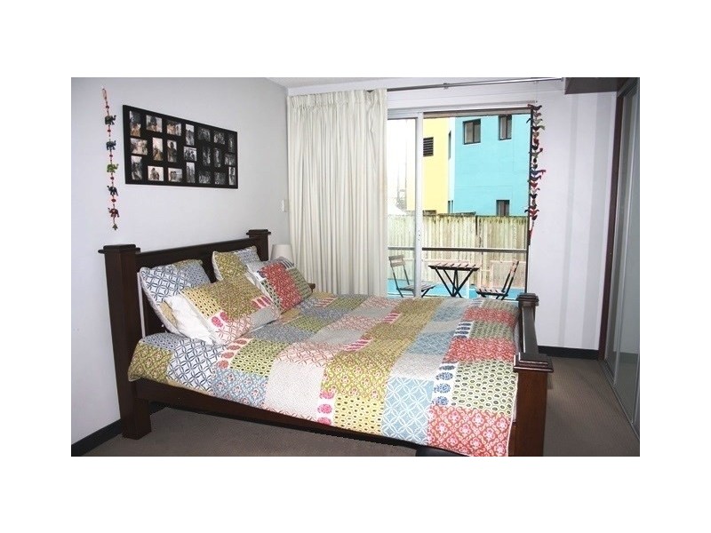 1/26 Brisbane Street, Toowong QLD 4066