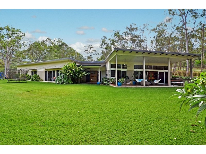 206 Sugars Road, Anstead QLD 4070