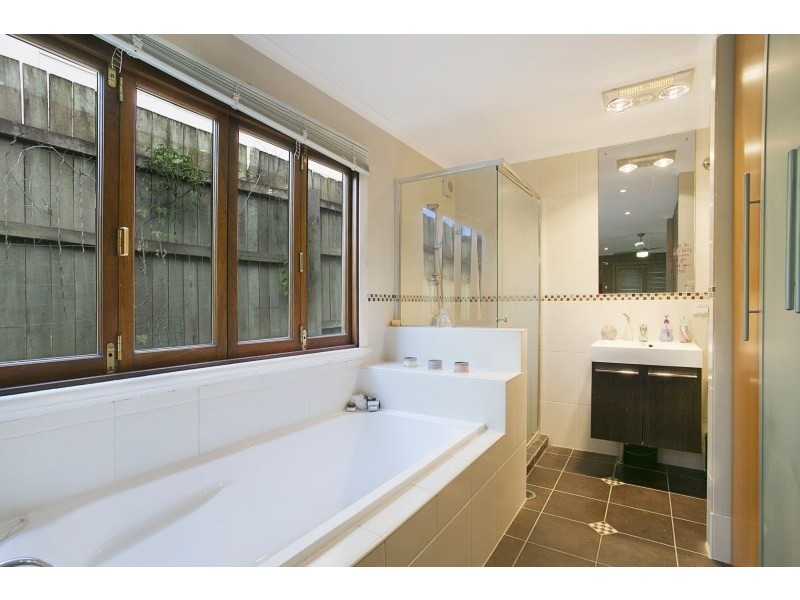 405 Moggill Road, Indooroopilly QLD 4068