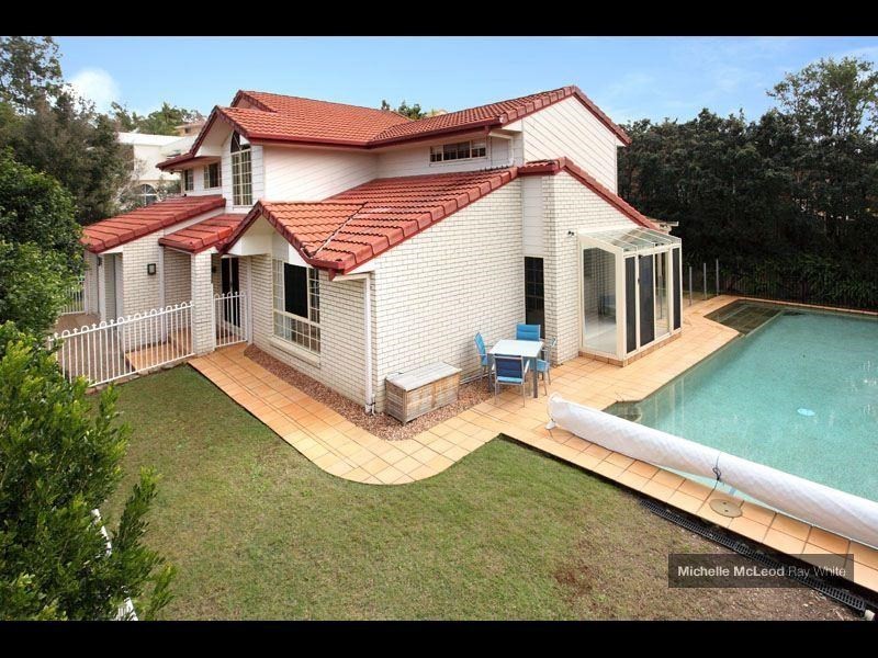 3 Kagoola Close, Chapel Hill QLD 4069