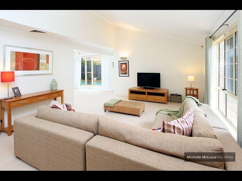 3 Kagoola Close, Chapel Hill QLD 4069