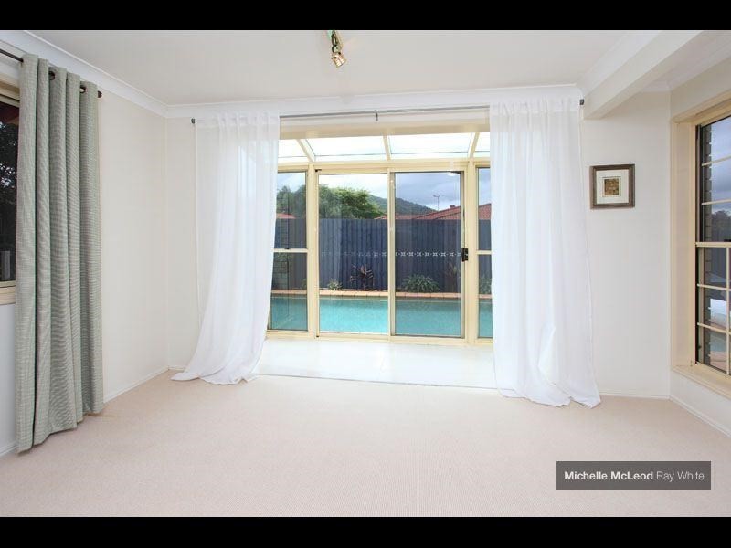 3 Kagoola Close, Chapel Hill QLD 4069