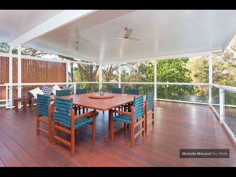 74 Ludlow Street, Chapel Hill QLD 4069