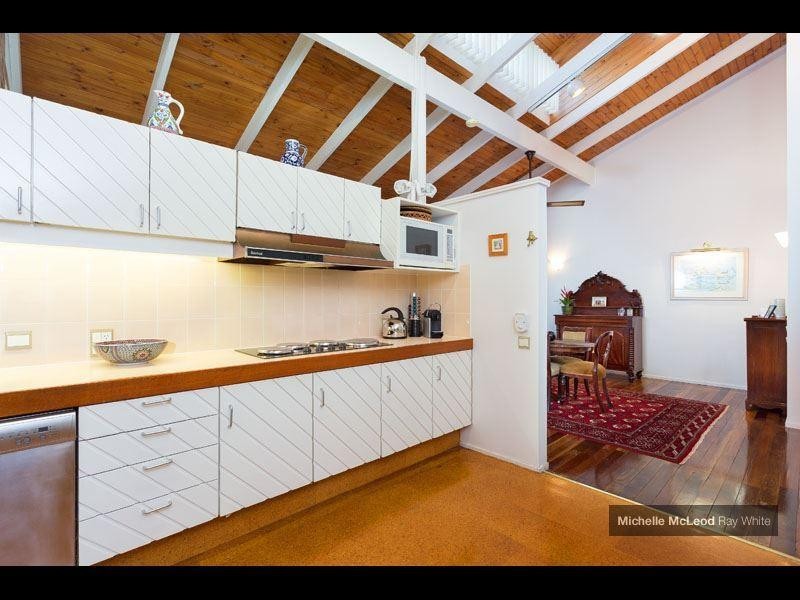 74 Ludlow Street, Chapel Hill QLD 4069