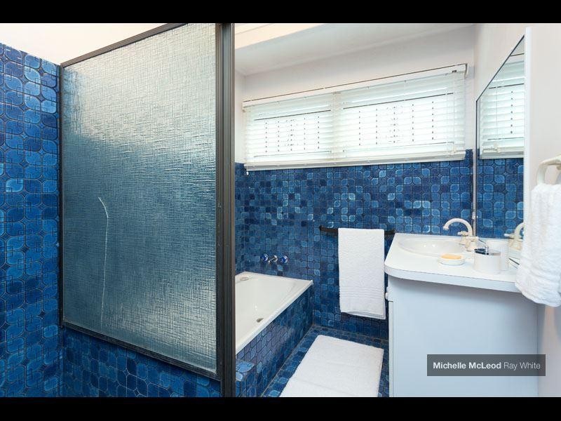 74 Ludlow Street, Chapel Hill QLD 4069