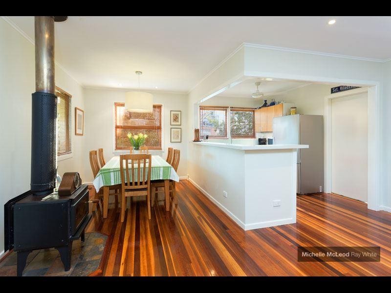 10 Aberfoyle Street, Kenmore QLD 4069