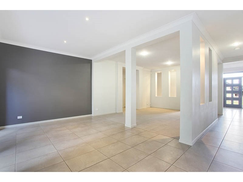 39 Turrbal Street, Bellbowrie QLD 4070