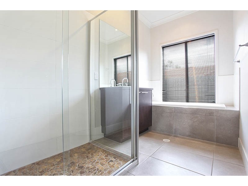 39 Turrbal Street, Bellbowrie QLD 4070