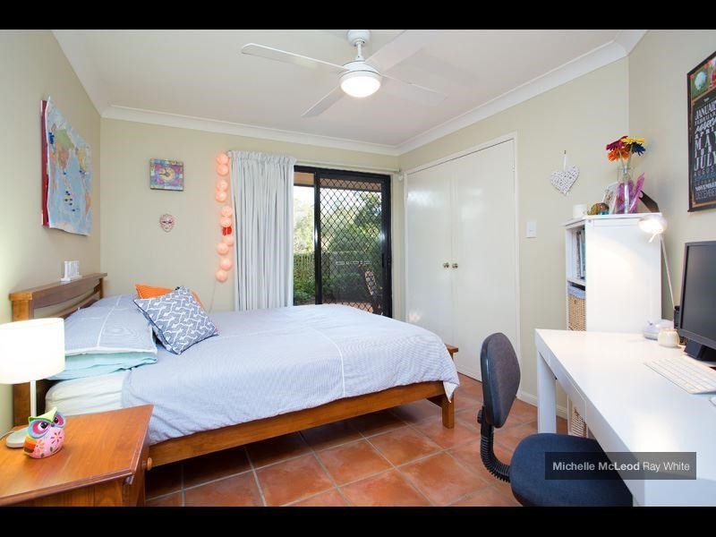 14 Regency Place, Kenmore Hills QLD 4069