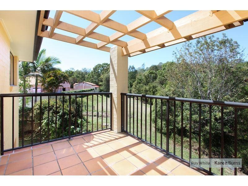 1/9 Pamela Place, Kenmore Hills QLD 4069