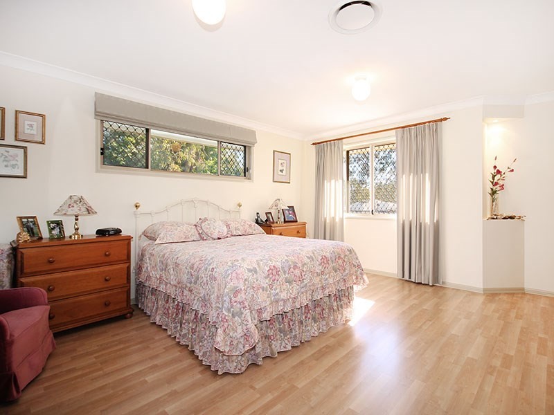 23 Edenbrooke Drive, Sinnamon Park QLD 4073