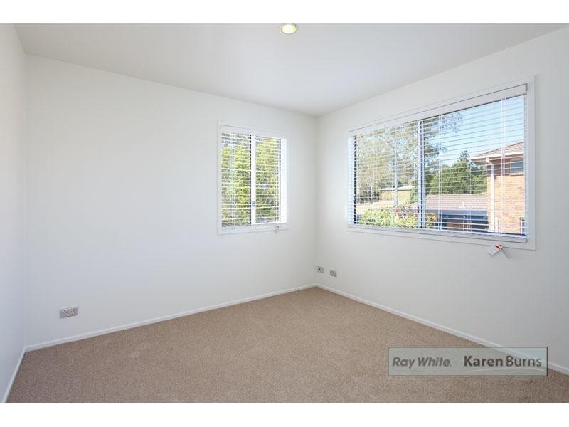 76 Kintyre Street, Brookfield QLD 4069