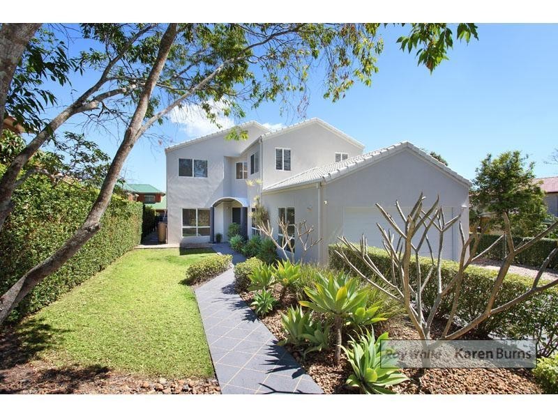 76 Kintyre Street, Brookfield QLD 4069