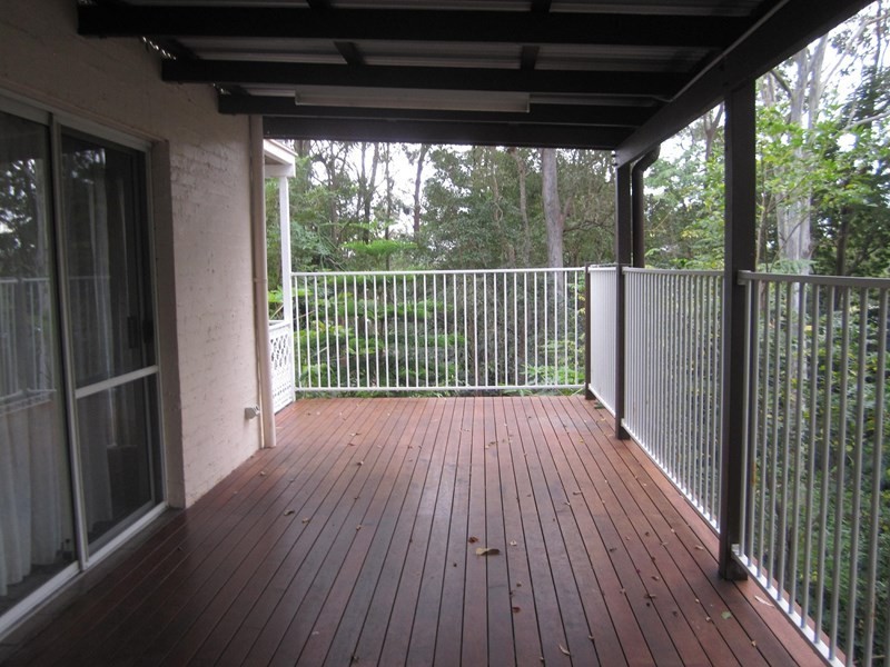 4 Dyer Street, Chapel Hill QLD 4069