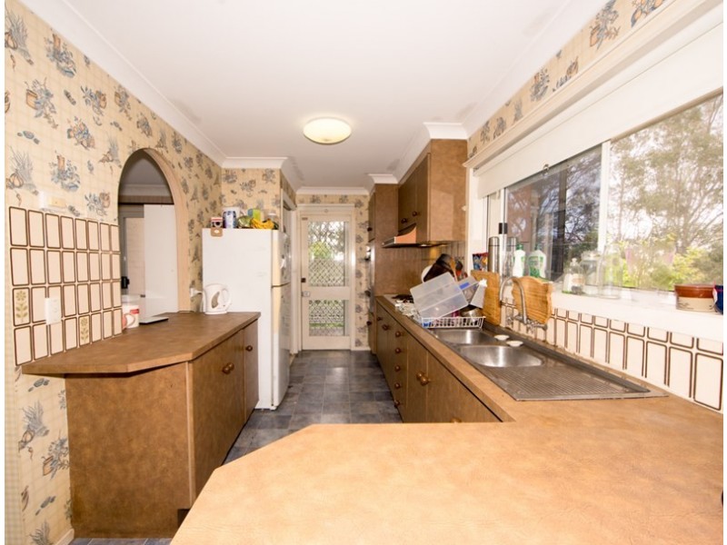 4 Dyer Street, Chapel Hill QLD 4069