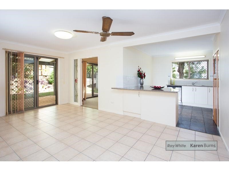 20 Marmindie Street, Chapel Hill QLD 4069
