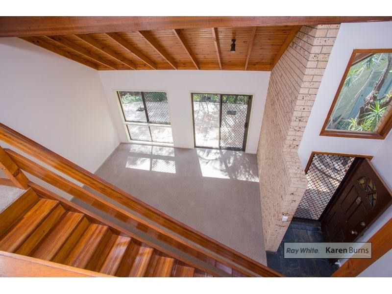 20 Marmindie Street, Chapel Hill QLD 4069